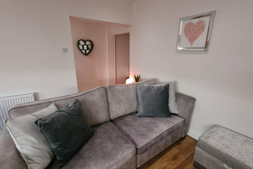 Crystal Cottage - 5 Min Walk From Holmfirth Town Centre מראה חיצוני תמונה